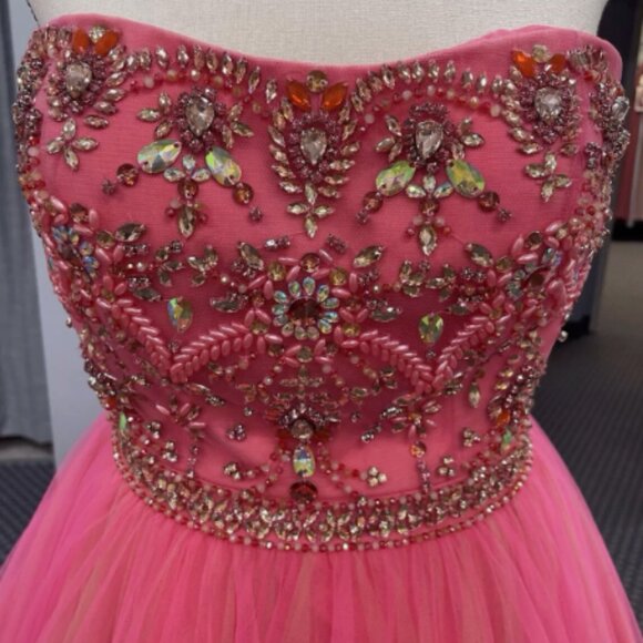 Sherri Hill Formal/Prom Dress Style 32173 NWT - Picture 3 of 10